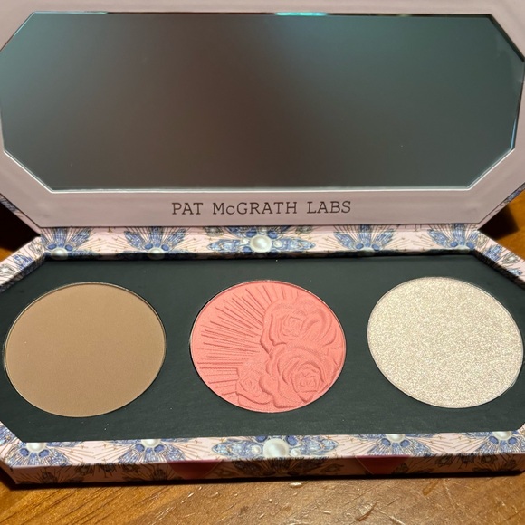 Pat McGrath Labs Divine Blush + Bronze + Glow Trio - Picture 4 of 16